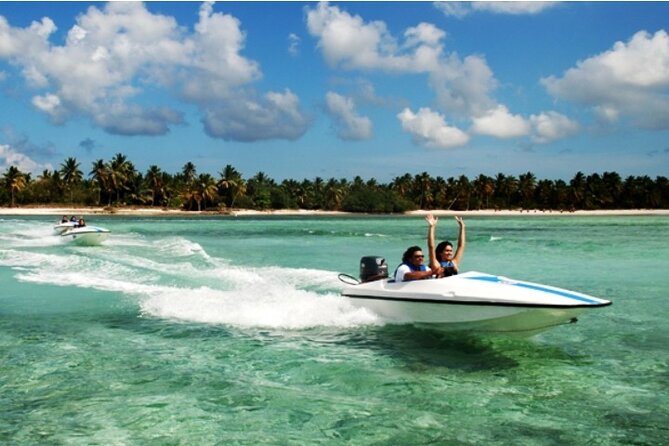 Speedboats and Parasailing Combo - Who This Punta Cana Combo Fits Best
