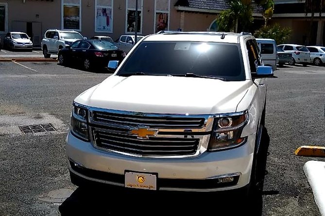 Transfers From Punta Cana Airport (PUJ) <=> To All place at Cap Cana - Vehicle Comfort: WiFi, A/C, and Which Ride Option You Might Get
