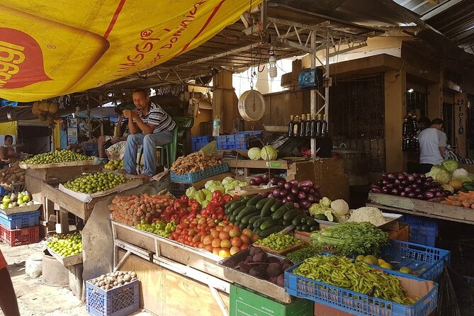 Tropical Escape Tour - Lunch with typical food: how to make it work for your day