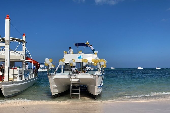 VIP Private Booze Cruise with Live Dj and BBQ in Punta Cana - A VIP Private Booze Cruise That’s Built Around Water Time