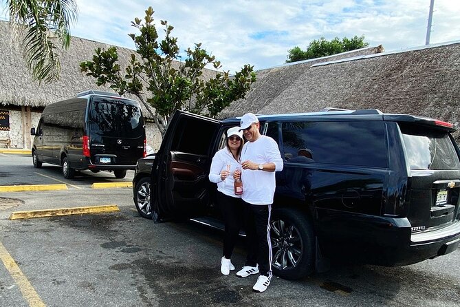 VIP SUV Airport Transfer from Punta Cana/Bavaro - How the PUJ meet-and-greet works (Terminals A and B)