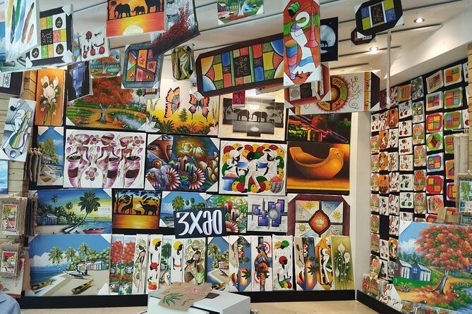 World Mart Souvenirs Store - Guided Tour - Mud-proof your outfit: practical packing advice for Punta Cana